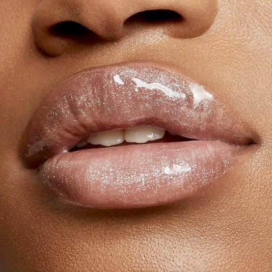 Luminous Lip Gloss